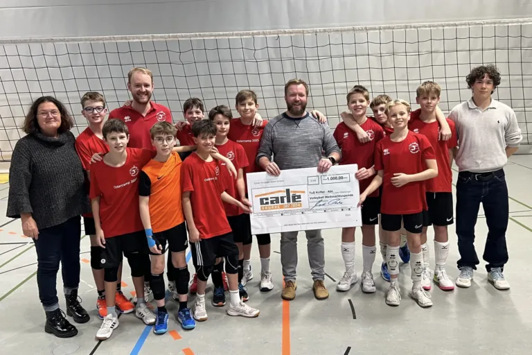Carlé + Fatum unterstützt TuS Kriftel Volleyball mit Weihnachtsspende